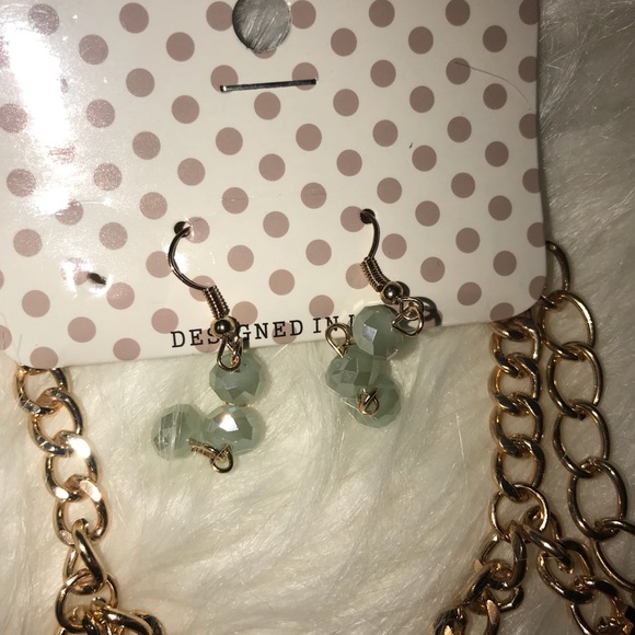 Statement necklace - Picture 6 of 6